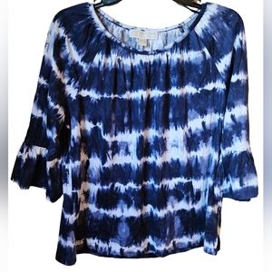 Beautiful Michael Kors 3/4 Bell sleeve blouse **Final price**